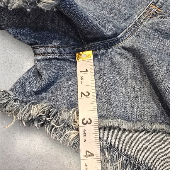 Altar'd State Denim Overall Shorts Size Large - Picture 7 of 12